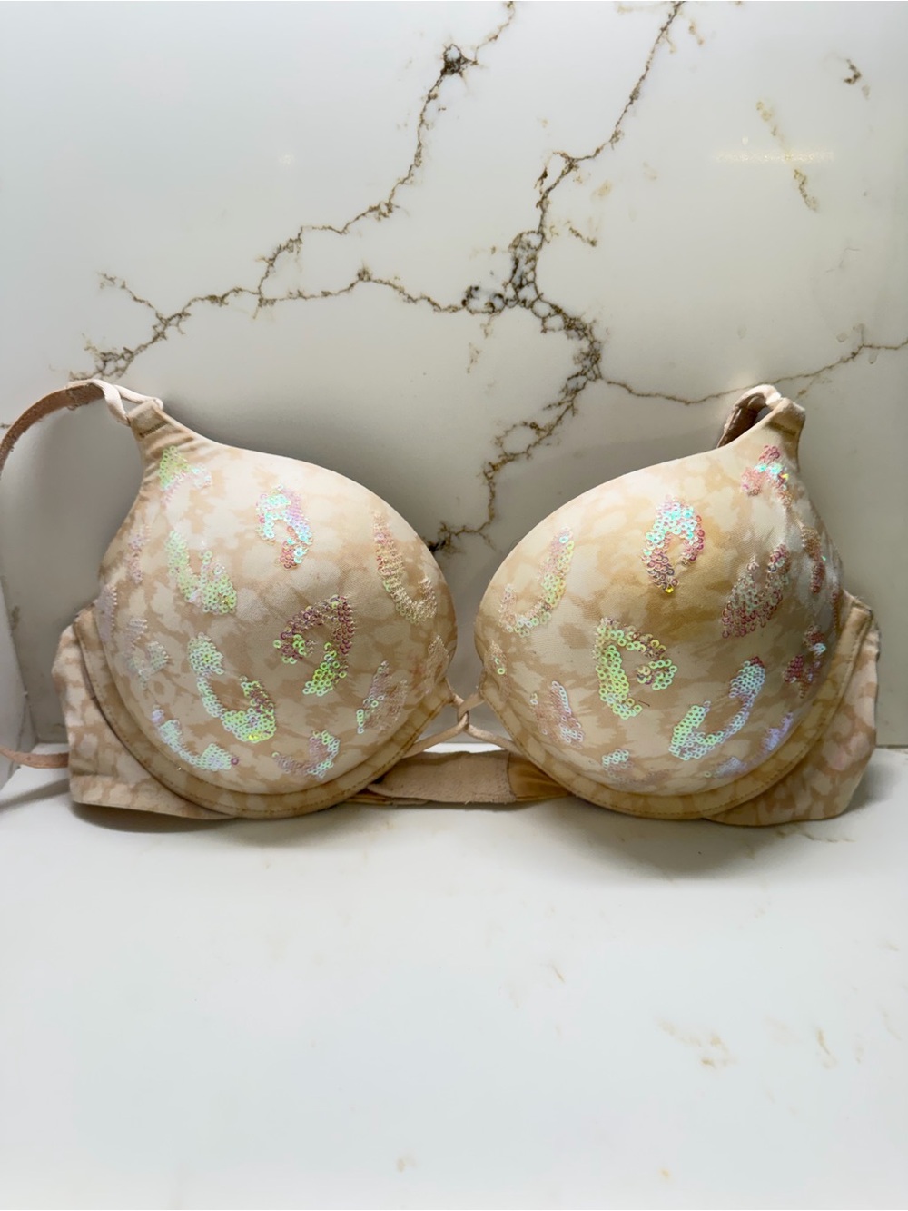 Victoria’s Secret Bombshell Miraculous Plunge Bra Add 2 Cup Size Push Up 36